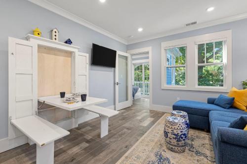 Union Pier Summer House - Bamboo Suite #3 in Union Pier, USA