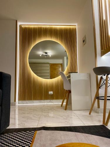 One-Bedroom Apartment image 8