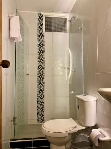 One-Bedroom Apartment image 4