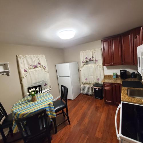 Adorable 2 Bedrooms in Bellerose NY in Bellerose, USA