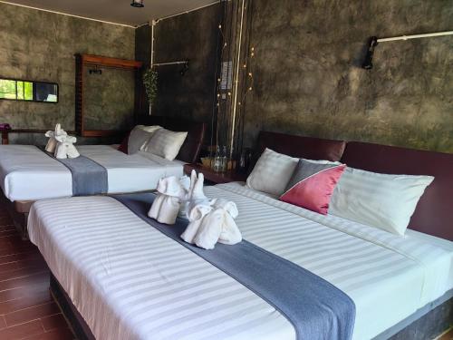Keeree Loft Resort คีรีลอฟท์รีสอร์ท Room Type - King Room with Two King Beds