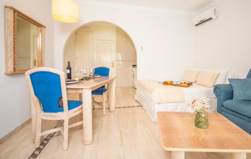 Ona Village Cala d'Or - image 3