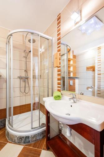 Apartment with Sauna image 7