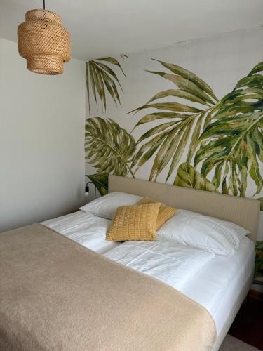 Apartment with Terrace image 10