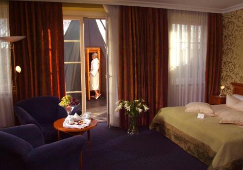 607841624 Hotel BEI SCHUMANN