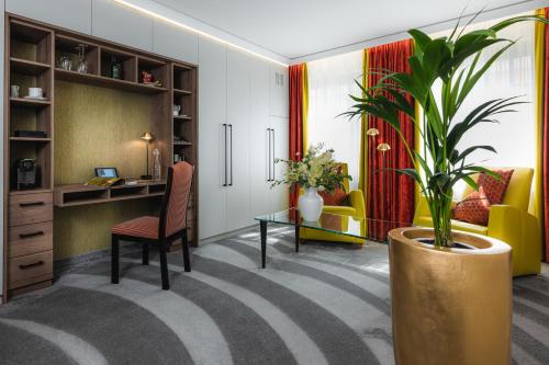 607842072 Hotel BEI SCHUMANN