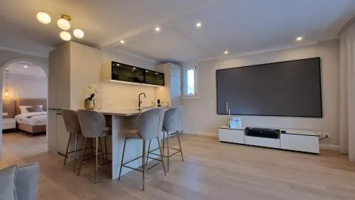 Chalet Lakeview in Spiez, Schweiz