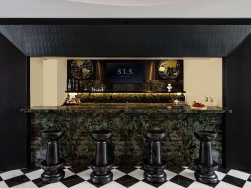 607853014 SLS South Beach