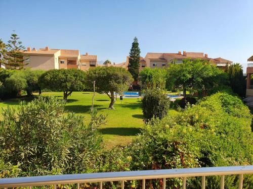 Piso moderno y amplio para estudiantes Piso moderno y amplio para estudiantes