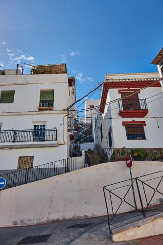 Piso moderno y amplio para estudiantes Piso moderno y amplio para estudiantes