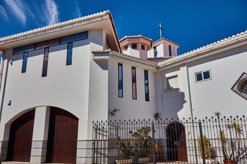 Piso moderno y amplio para estudiantes Piso moderno y amplio para estudiantes