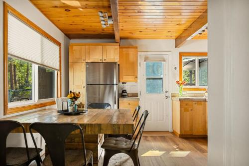 Forest View Chalet in Big Bear Lake in Big Bear Lake, USA