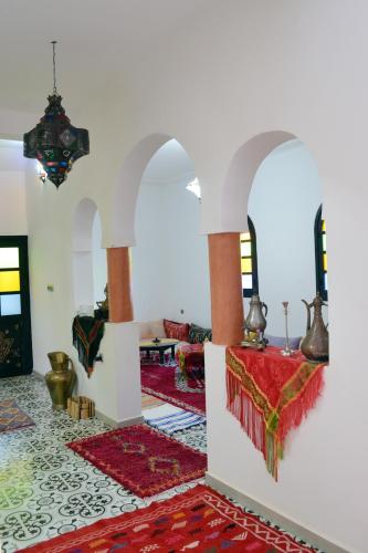 Riad Aïcha Addi - Poolside - Traditional Moroccan Riad Aïcha Addi - Poolside - Traditional Moroccan