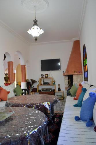 Riad Aïcha Addi - Poolside - Traditional Moroccan Riad Aïcha Addi - Poolside - Traditional Moroccan