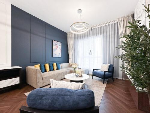Trophy Starlight Suites Lux Upgraded 1BR in Marina, Dubaj (zdjęcie 2)