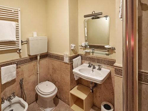 Albergo delle Drapperie – Bologna, KY