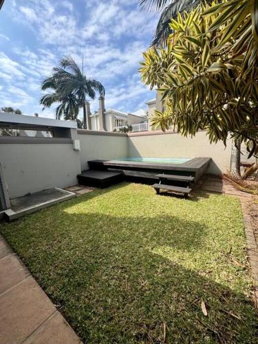 Cozy Point Waterfront Retreat