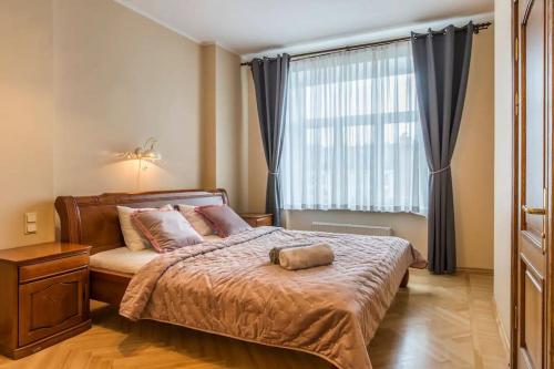 Sunny flat in art nouveau area, Riga (foto 4)