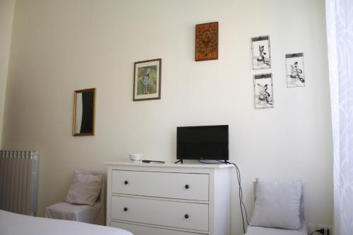 Apartment image 9