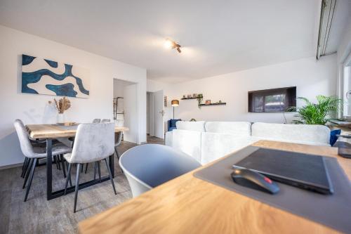 Iekārtas, Untere Rheinblick-Oase Komfort mit 2 SZ Balkon in Urbar (Mayen-Koblenz)