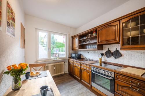 virtuve, Untere Rheinblick-Oase Komfort mit 2 SZ Balkon in Urbar (Mayen-Koblenz)