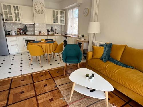 Sunny Gambetta with 3 air conditionings, Nicea (zdjęcie 5)