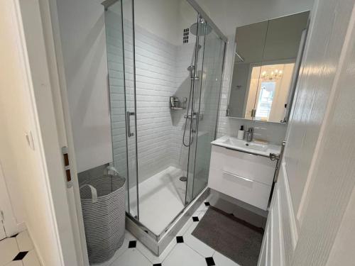 Sunny Gambetta with 3 air conditionings, Nicea (zdjęcie 8)