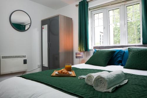Whole 2-Bed Apartment - Contractors, Professionals, ULEZ Free, Free Parking, B'ham City 10mins, Birmingham (Foto 6)