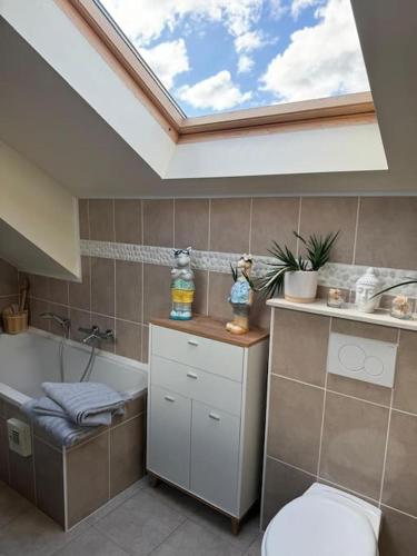 حمام, Vakantiewoning dichtbij zee in بريديني