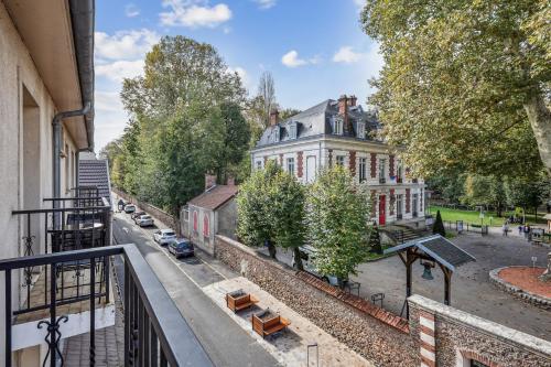 Заобикаляща среда, Studio avec jacuzzi & vue sur le parc Soubiran in Дамари-ле-Лис