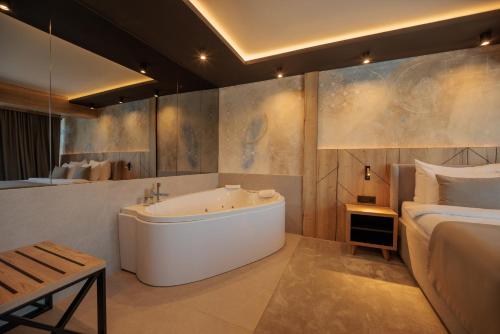 HOTEL ROYAL MOUNTAIN in Divcibare