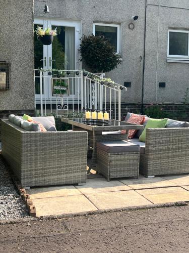 Loch Lomond Riverside Apartments A in 巴勒赫