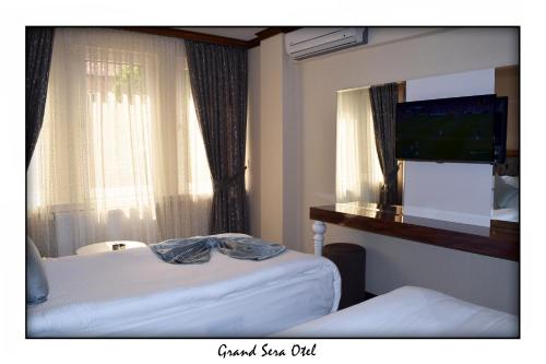 Grand Sera Hotel - image 9