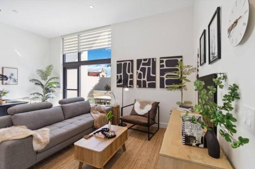 Rosemary District with Patio and in walking Distance to Downtown and Bay Park in Sarasota, USA