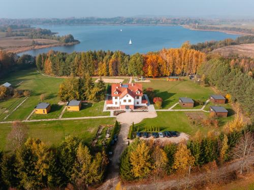 Exterior view of Przystan Jeziorany - willa nad jeziorem - Warmia i Mazury