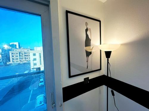 Partition Room In Al Seef Near Burjuman Metro, Dubaj (zdjęcie 3)