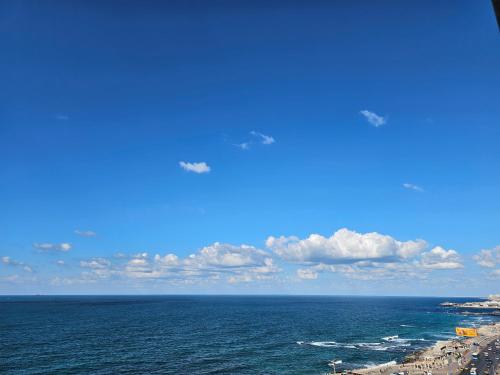 Welcome sea view - families only Room Type - Three-Bedroom Apartment with Sea View