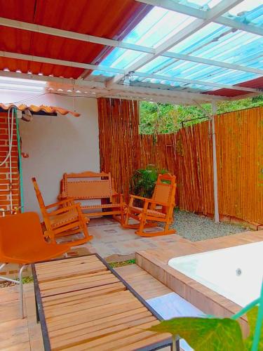 Facilities, Chalet Lupe-Eje cafetero in La Manuelita