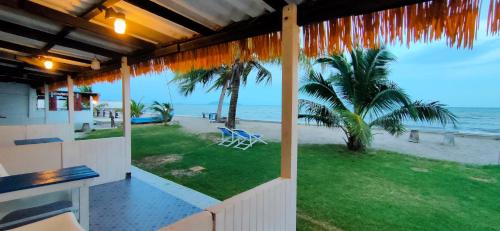 Baan Vitamin Sea near Chao Lao Beach