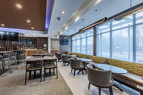 SpringHill Suites by Marriott Fort Wayne Southwest - 로비