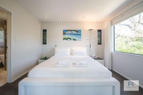 Spectacular Tropical Modern Home, Auckland (fotografie 6)