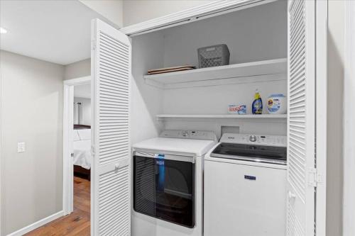 Furnished Home near GM Plant and Great Lakes Crossing Mall in Lake Orion, USA