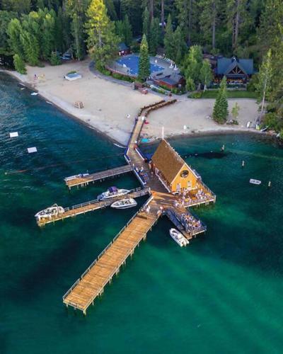 A környék, Cozy Palisades Tahoe Ski Cabin 3BR 3BA Free Shuttle to Lifts Book on Mobile for Promo Price in Alpine Meadows (CA)