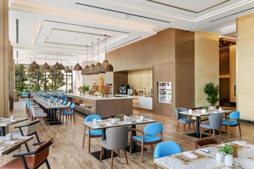 Ételek és italok, Doubletree by Hilton Vientiane near Nam Phou Szökőkút