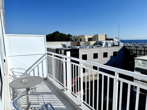 Hotel Savoy - image 4