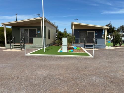 Whyalla Caravan And Tourist Park in 화이앨라