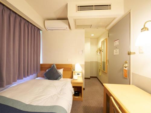 1 twin bed