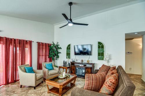 Route 66 Oasis in Downtown Gilbert with Heated Pool & Mini Golf thumb 2