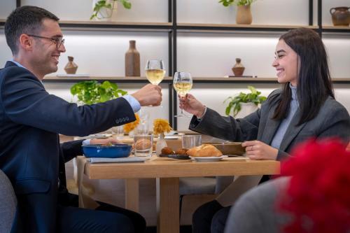 Hotel Serhs Rivoli Rambla - image 11