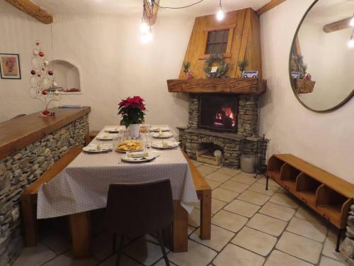 Appartement dans ferme 7 personnes in Orbassy